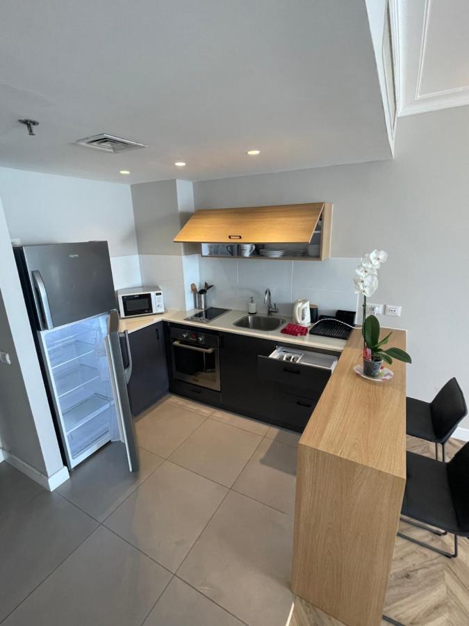 Almog Tower Aparthotel Haifa Ngoại thất bức ảnh