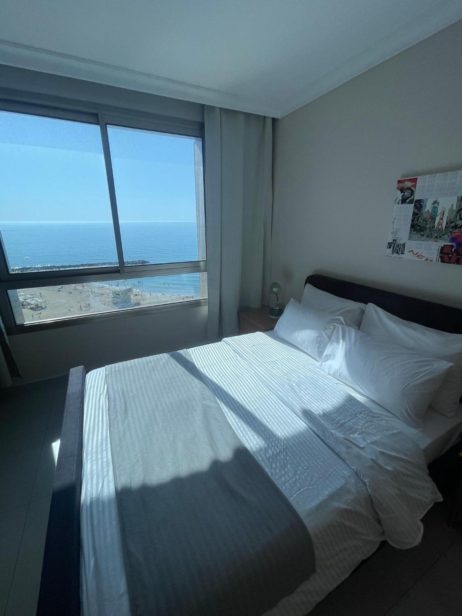 Almog Tower Aparthotel Haifa Ngoại thất bức ảnh
