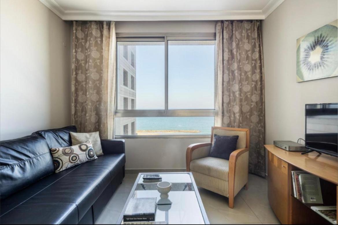 Almog Tower Aparthotel Haifa Ngoại thất bức ảnh