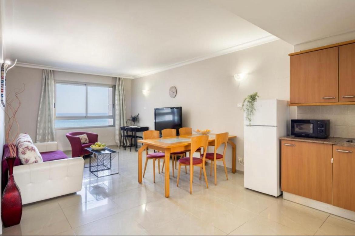 Almog Tower Aparthotel Haifa Ngoại thất bức ảnh